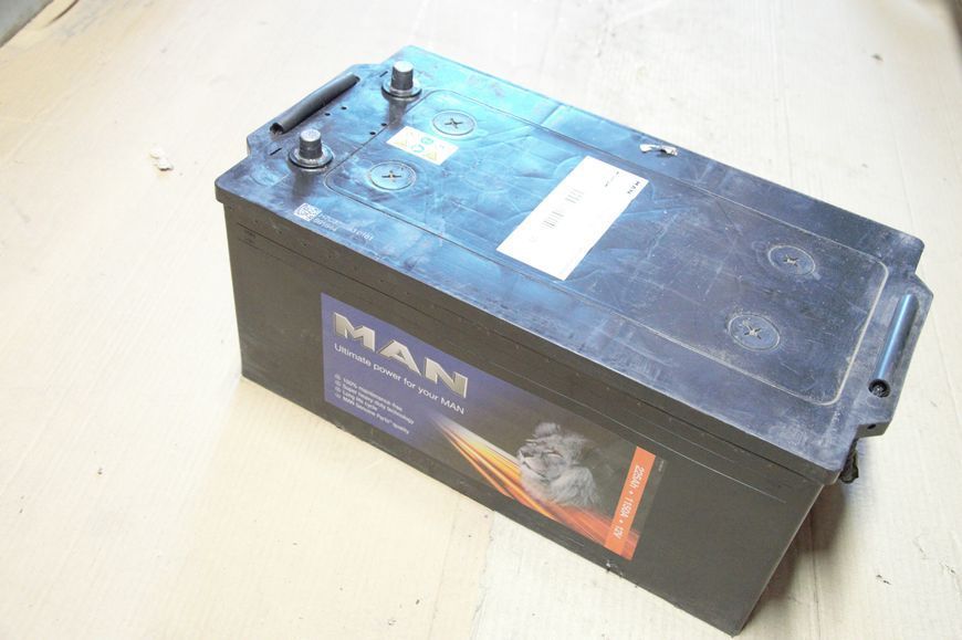 Аккумулятор 225Ah 1150A MAN 7.97020.2252 фото